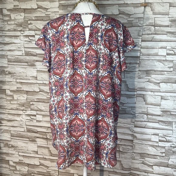 LOFT Large Floral Tile Double Bar Back Flutter Top - Picture 6 of 13